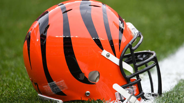 bengals-helmet.jpg